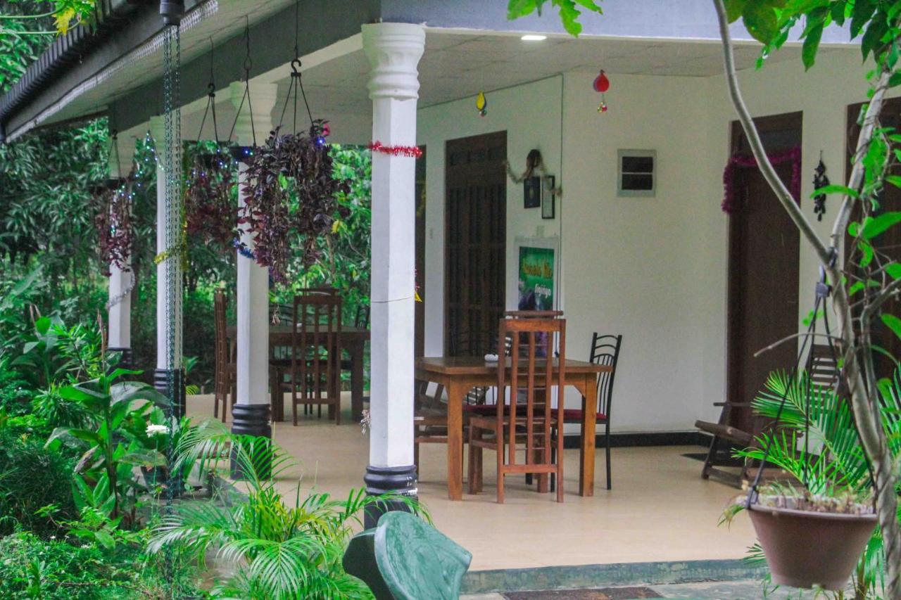 Sigiriya Mana B&B ภายนอก รูปภาพ