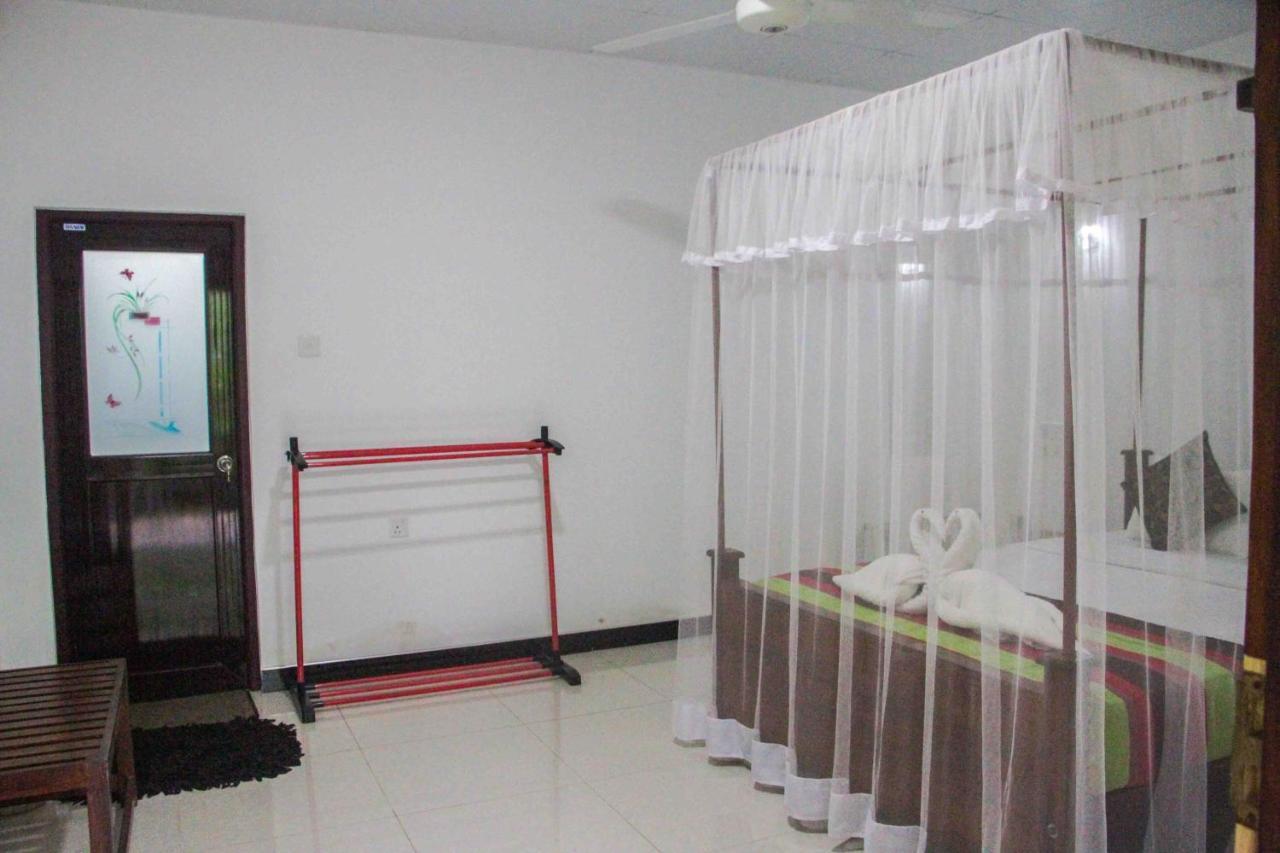 Sigiriya Mana B&B ภายนอก รูปภาพ