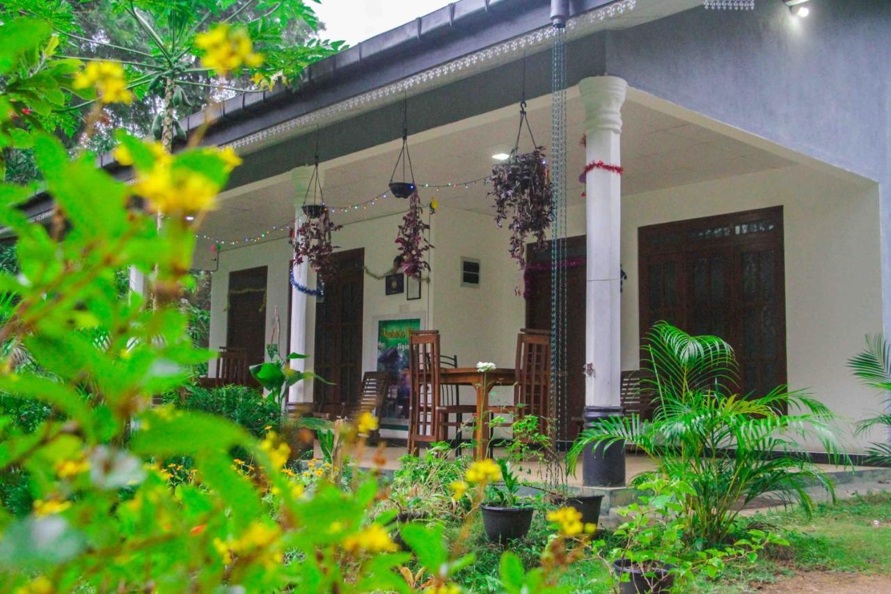 Sigiriya Mana B&B ภายนอก รูปภาพ